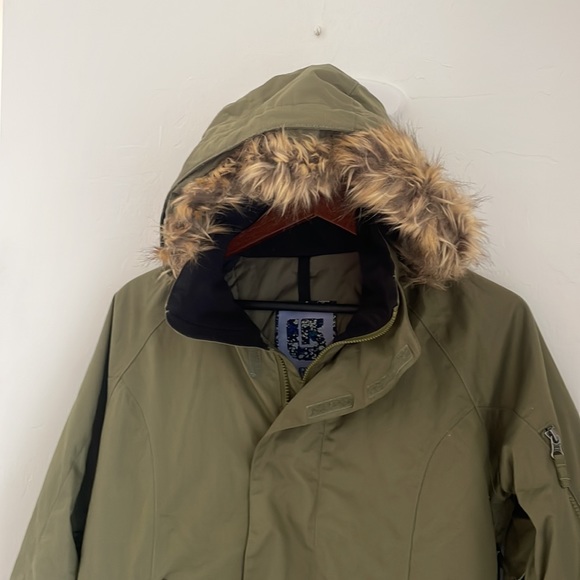 Burton Scarlet Womens Size Medium Ski Snowboard Jacket Olive Green - Picture 6 of 11
